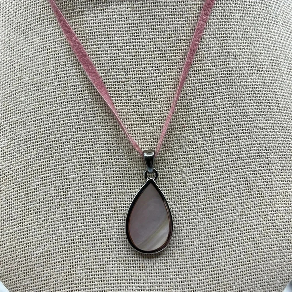 925 Sterling Silver Teardrop Pendant Necklace Iridescent MOP Pink Cord 16" - Picture 3 of 14